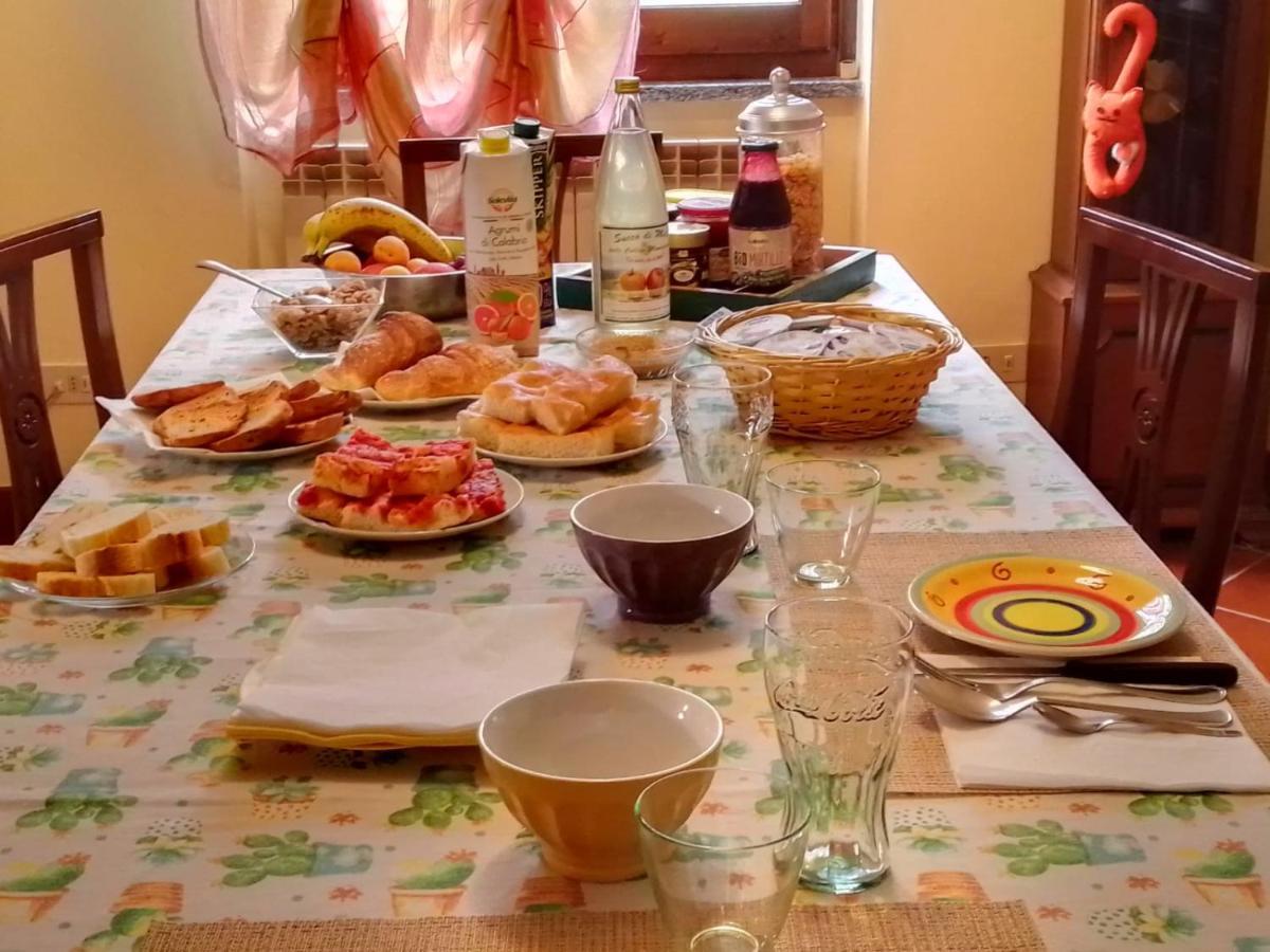 Ollano Da Fulvia Bed & Breakfast エクステリア 写真